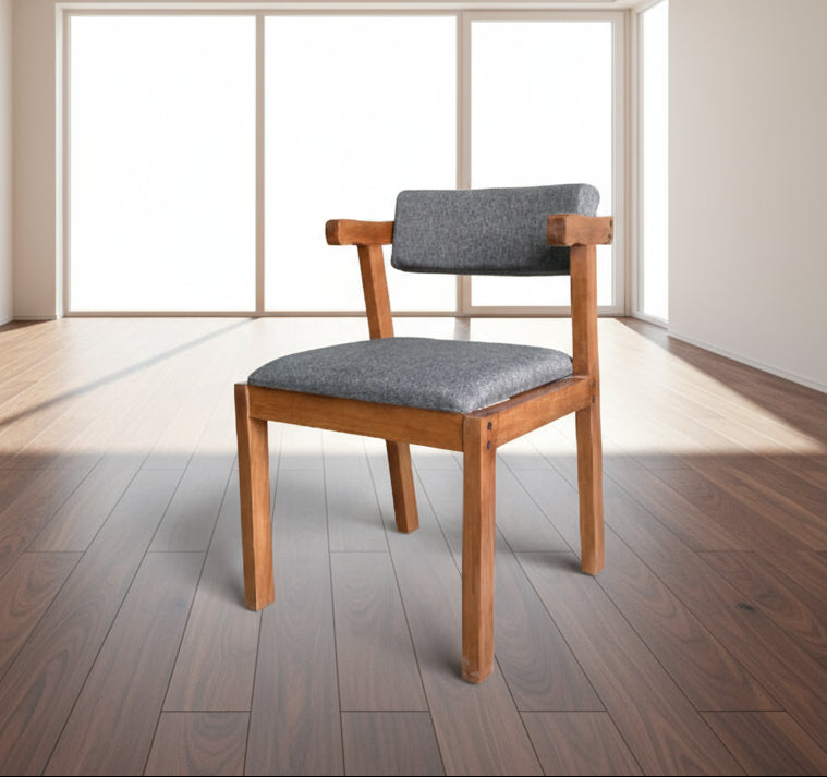 Silla de madera tapisada color roble alcazarmuebles.com