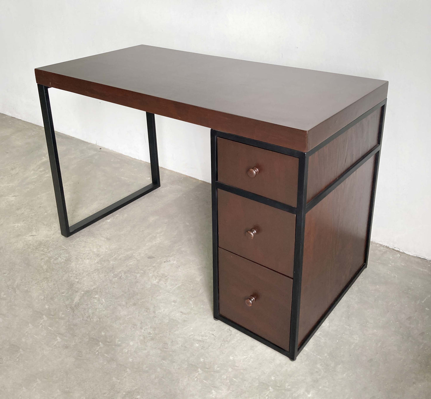 Escritorio Home Office 120 cm 3 cajones Alcazarmuebles.com