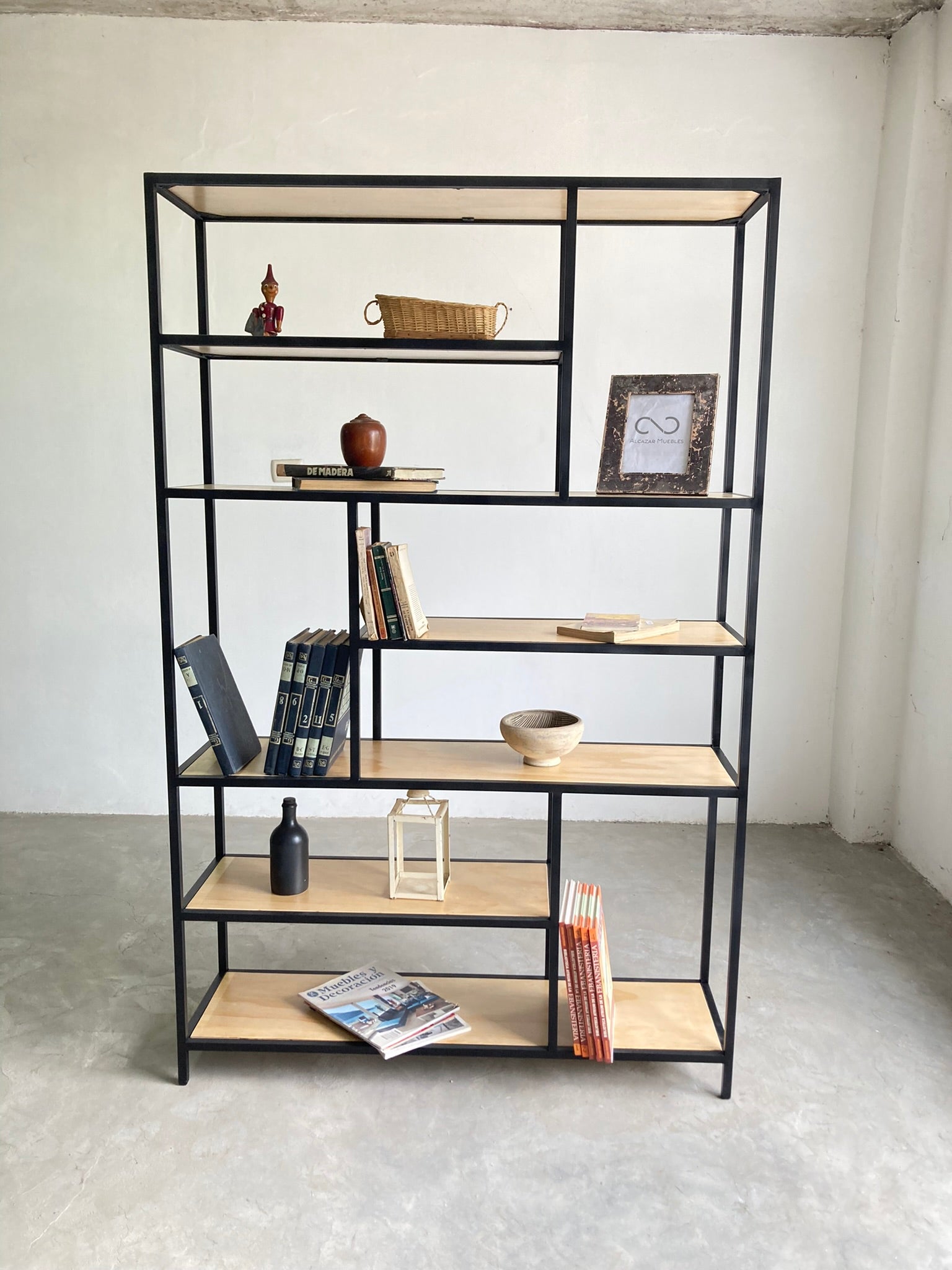 Librero Metal y Madera Industrial Mod. Roga 190x120x33cm Mobiliario alcazarmuebles.com