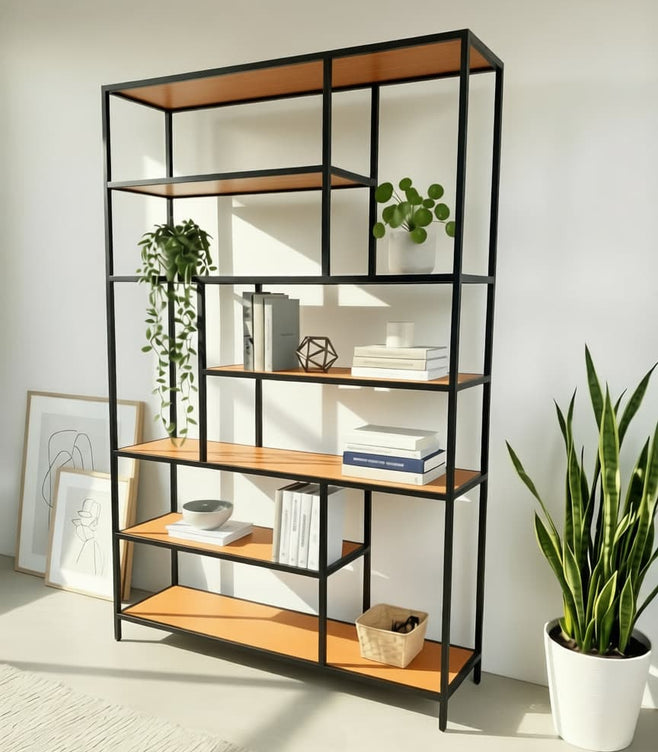 librero estilo industrial de metal y madera roble claro