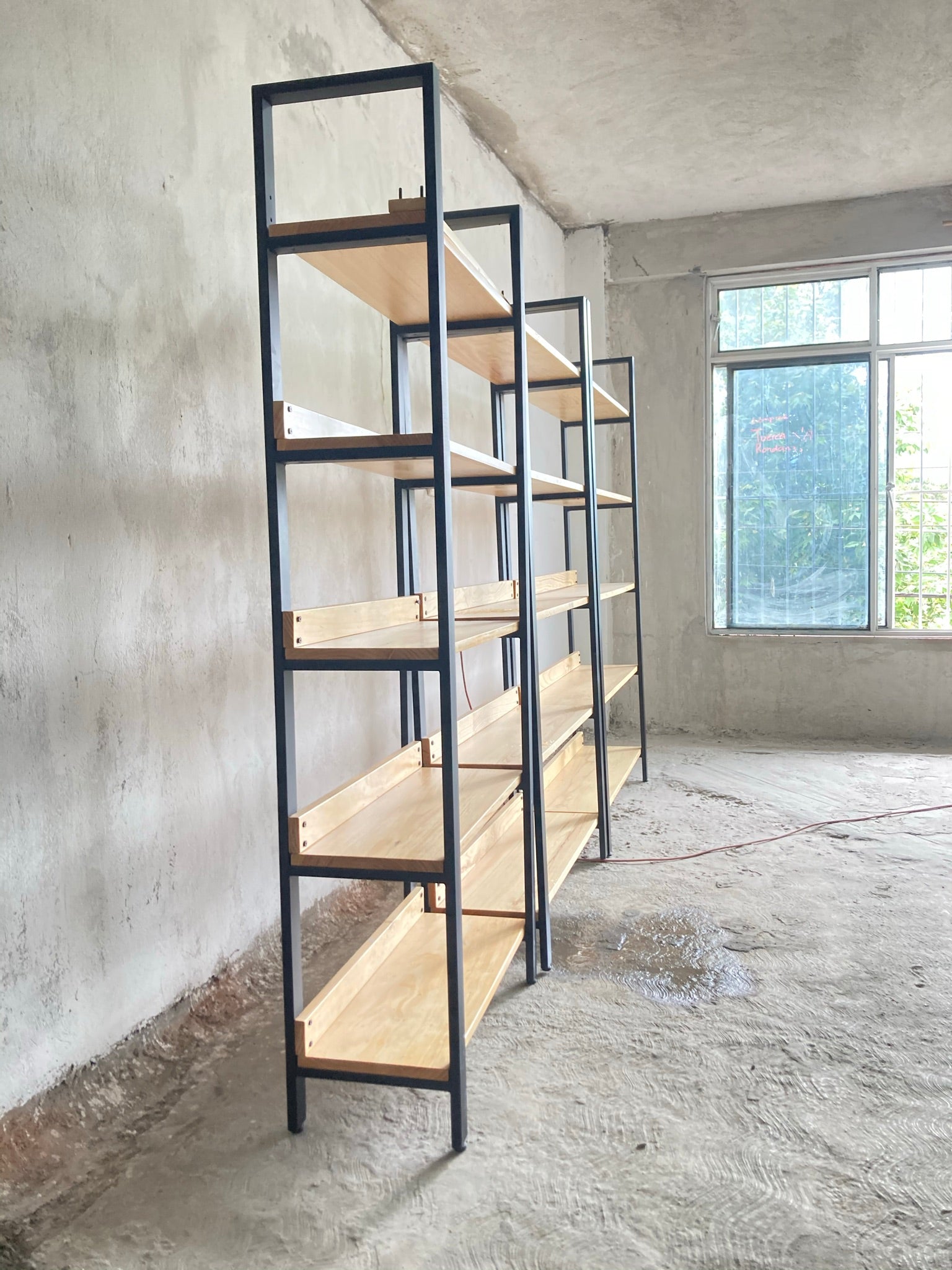 Librero Mod. Bergen 190 x 120 x 33 cm madera y metal estanteria Librero Alcazarmuebles.com