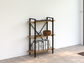 Librero industrial metal modelo West Roble claro alcazarmuebles.com